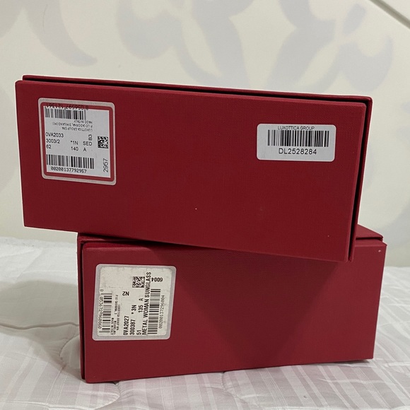 Authentic Valentino Sunglasses Case - Picture 2 of 4